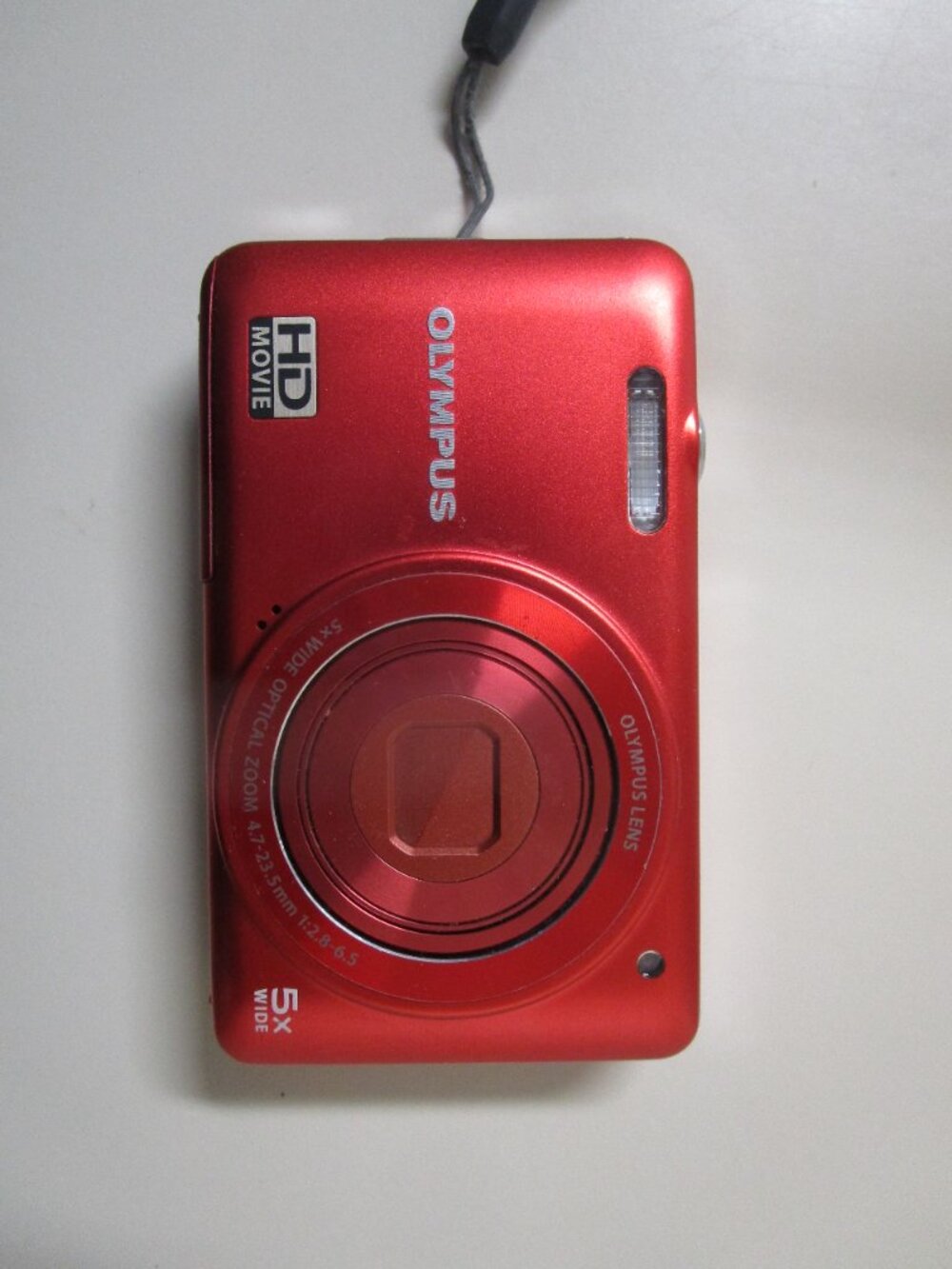 Olympus VG-160 Red sleek slim Digital Camera (Parts/Repair)